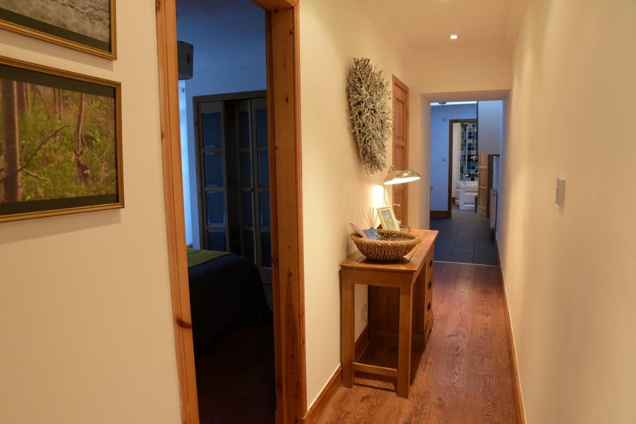 Dundas Flat, 1 Bedroom, Криф Экстерьер фото
